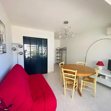 La Apartament *
